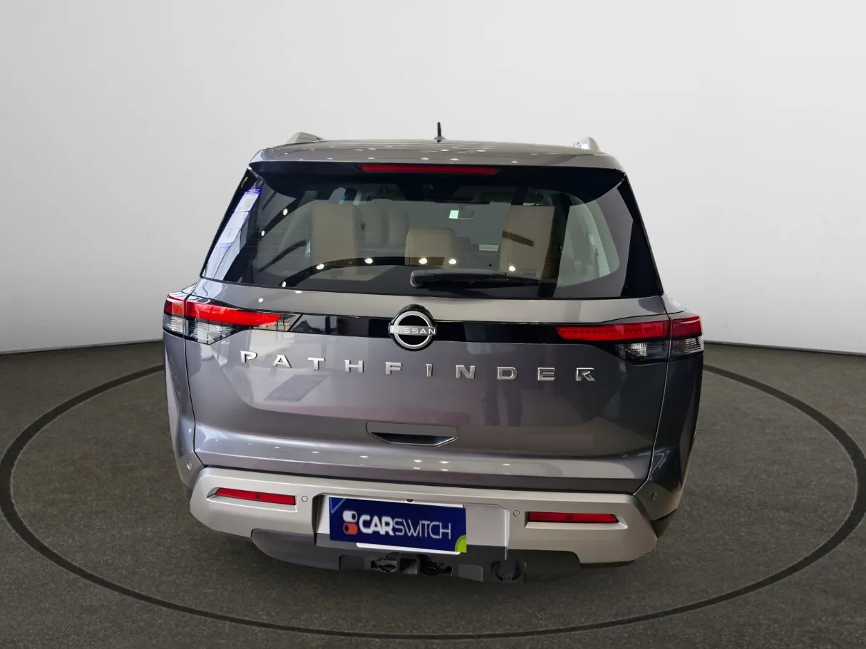 makes.nissan models.pathfinder IMAGE