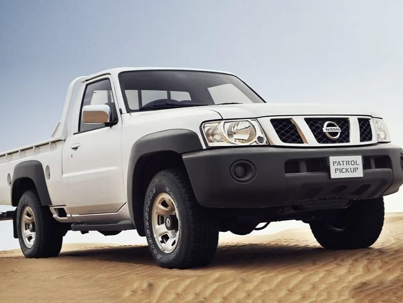 Nissan Patrol-pickup