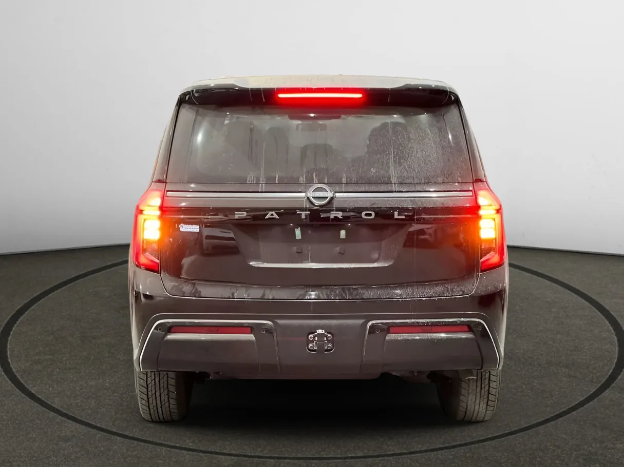 makes.nissan model_series.patrol IMAGE