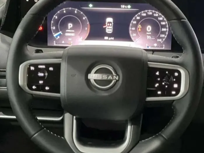 makes.nissan model_series.patrol IMAGE