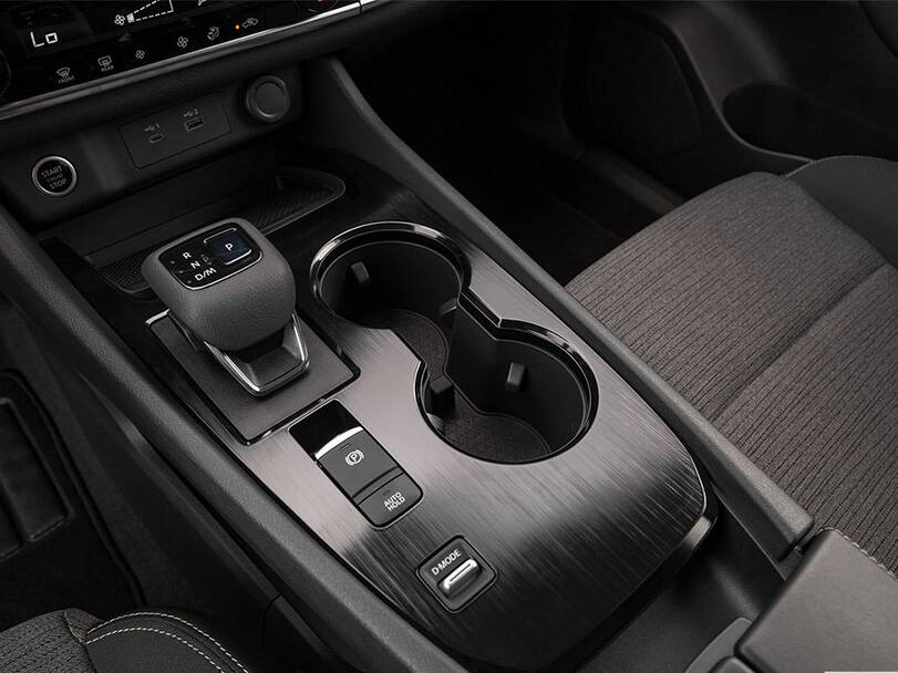 makes.nissan models.x-trail IMAGE