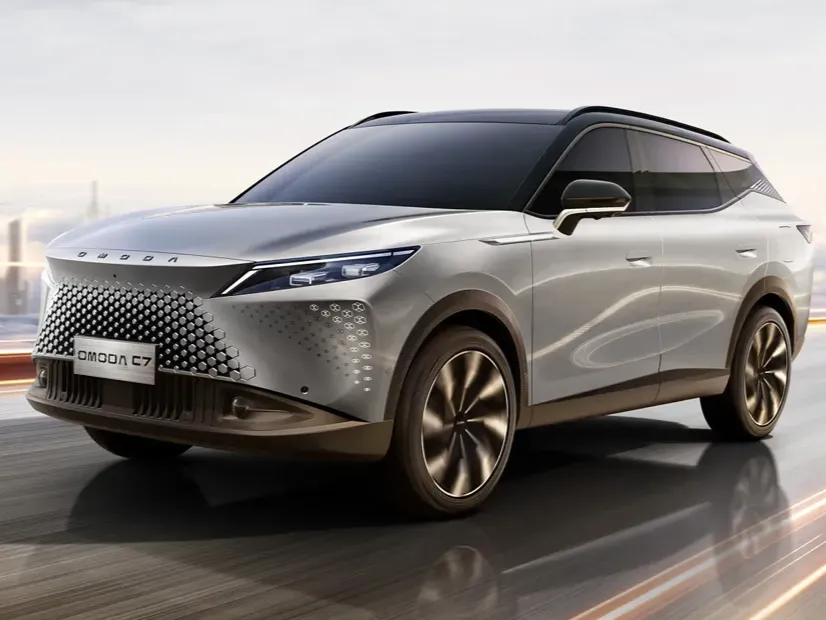 Omoda C7