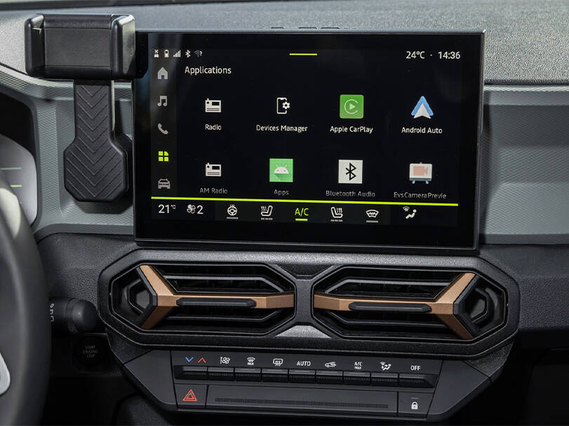 makes.renault models.duster IMAGE
