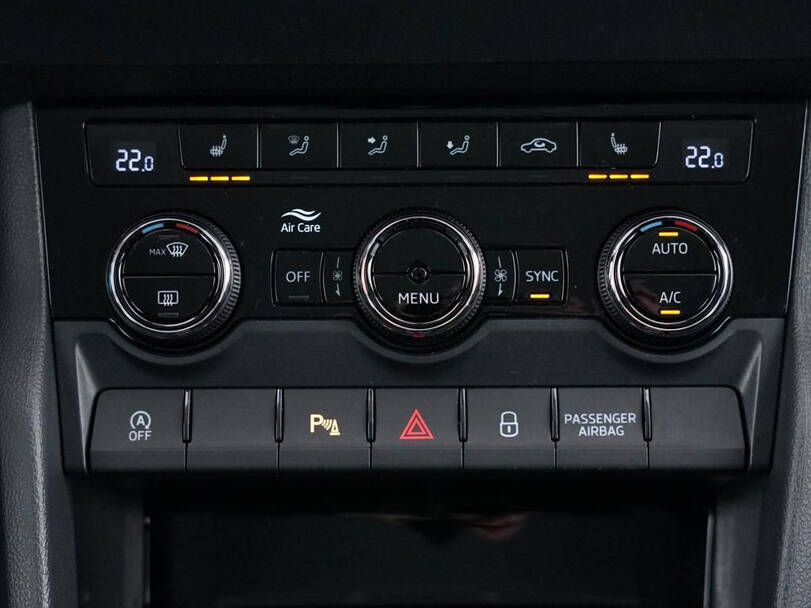 skoda karoq IMAGE