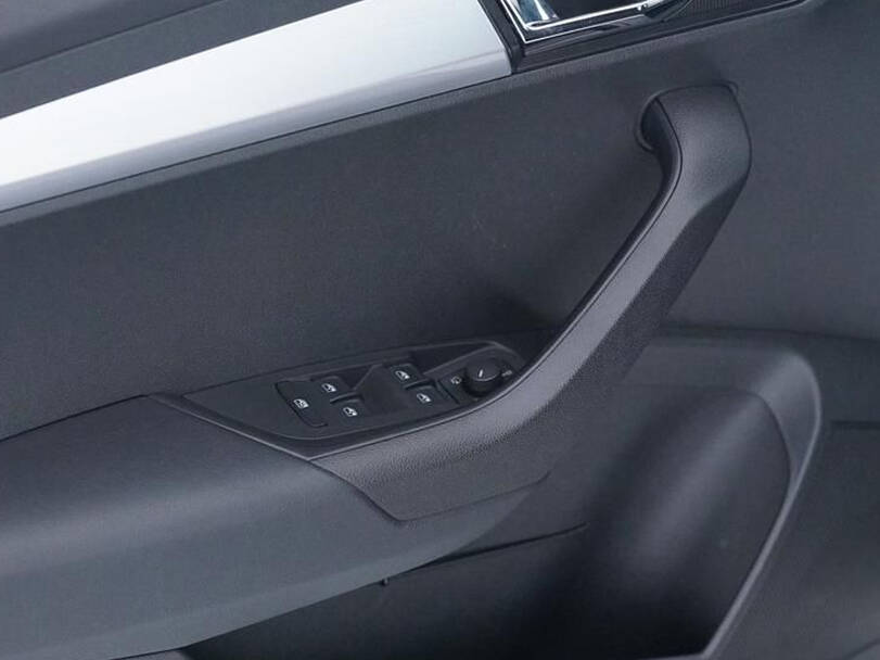 skoda karoq IMAGE