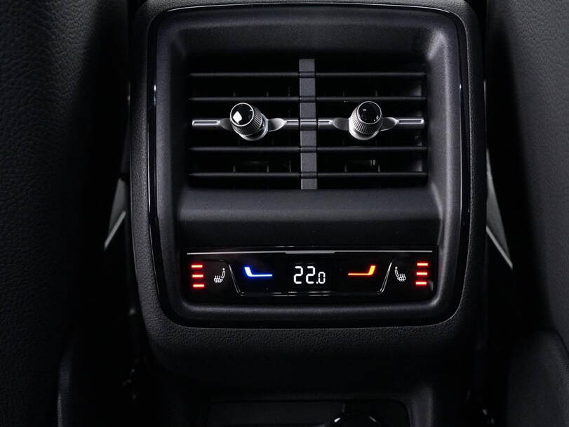 skoda kodiaq IMAGE