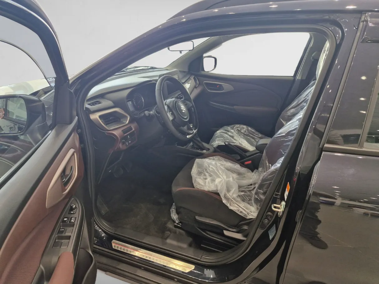 suzuki fronx IMAGE
