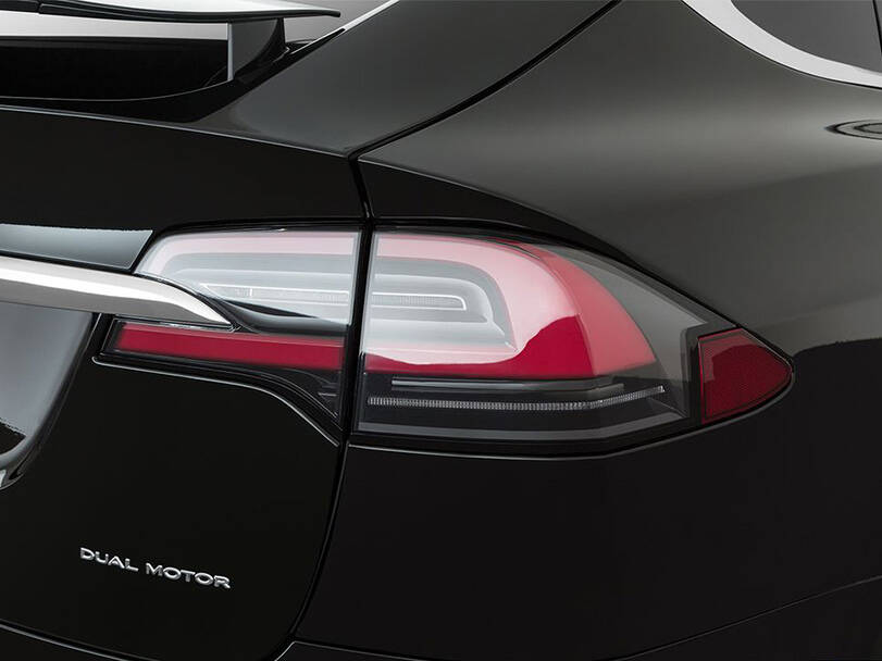 tesla model-x IMAGE