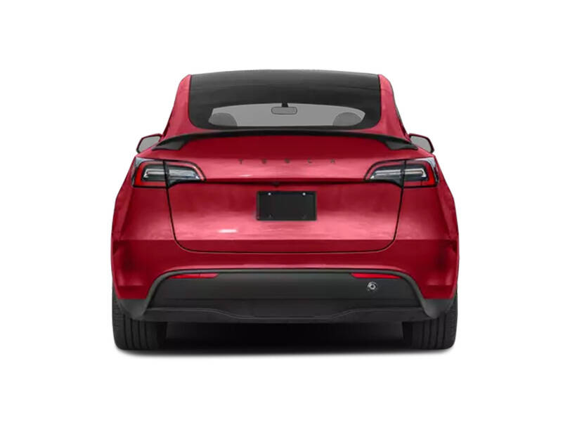 makes.tesla models.model-y IMAGE