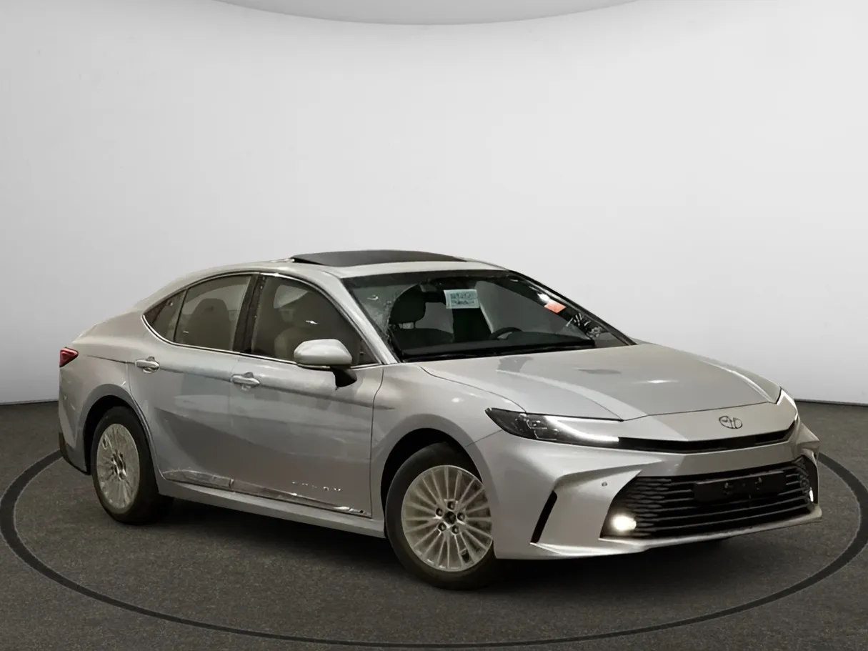 toyota camry IMAGE
