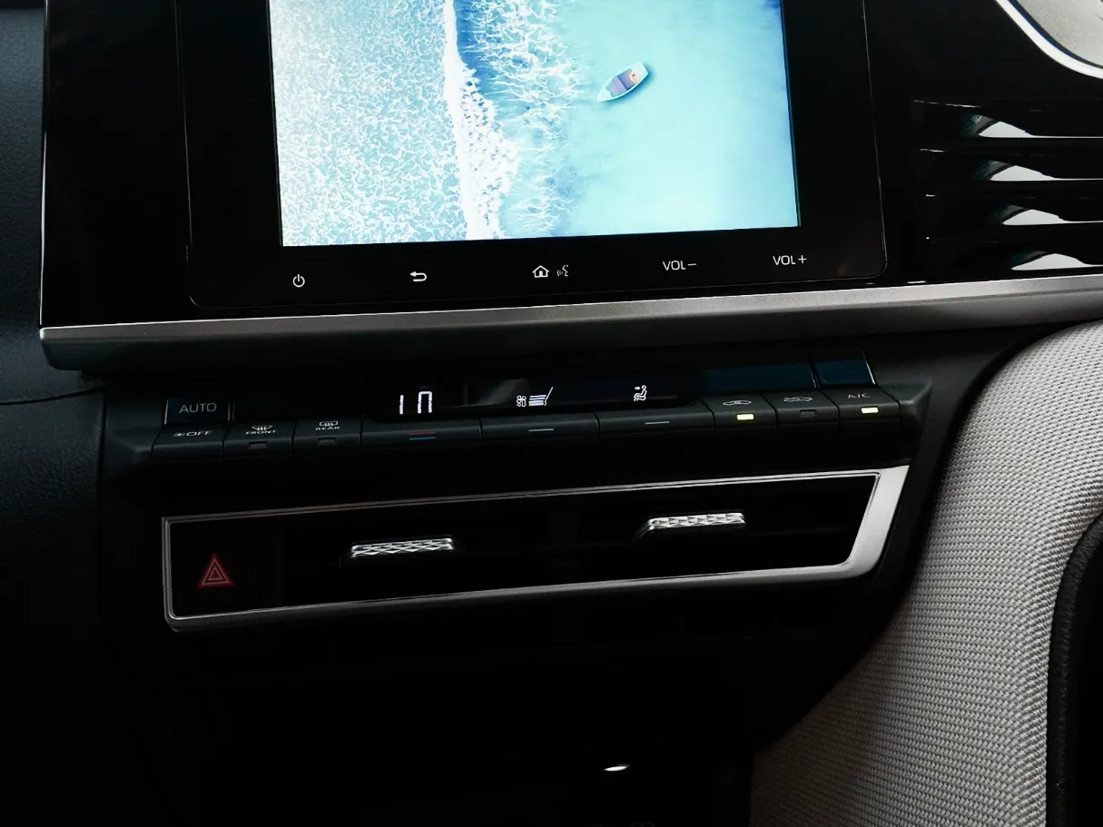 toyota camry IMAGE
