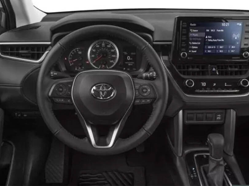 toyota corolla-cross IMAGE