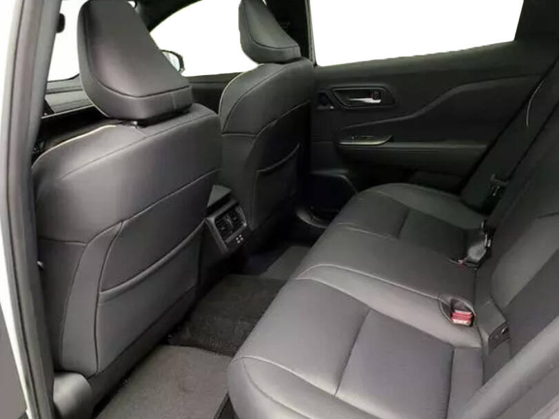 toyota crown IMAGE