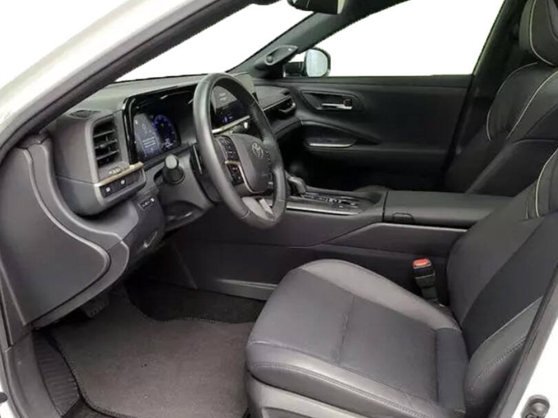 toyota crown IMAGE