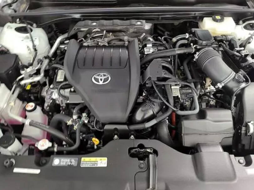 toyota crown IMAGE