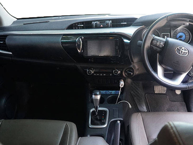 toyota hilux IMAGE