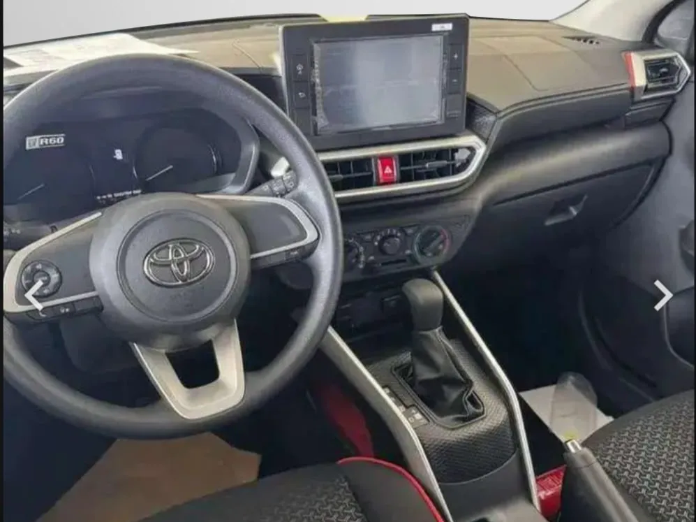 toyota raize IMAGE