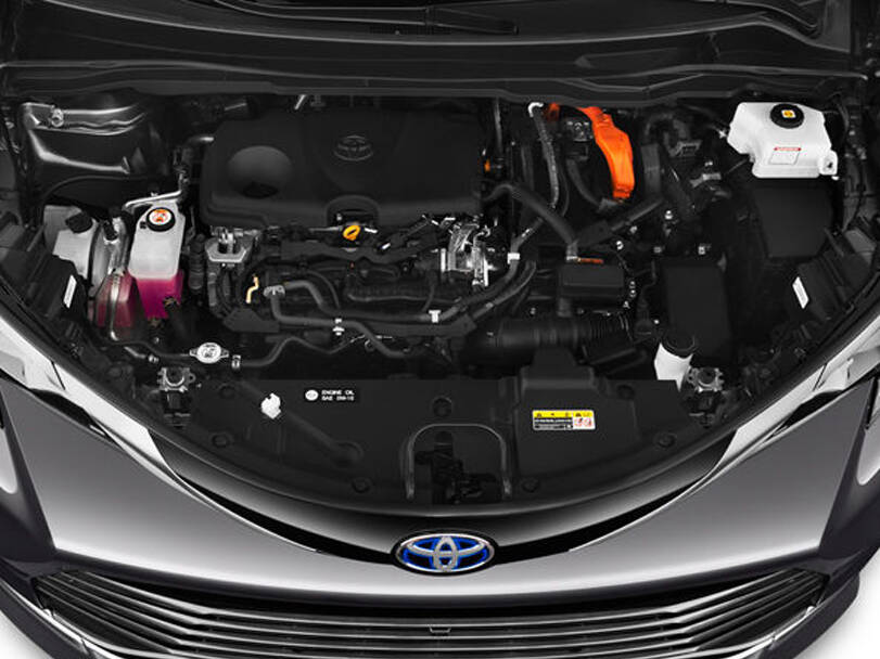 toyota sienna IMAGE