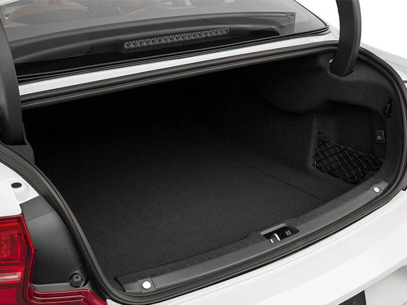 makes.volvo models.s90 IMAGE