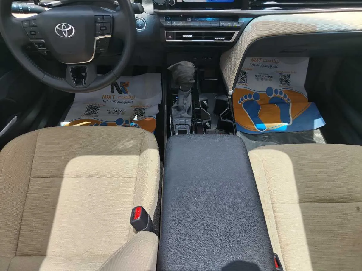Car image 29