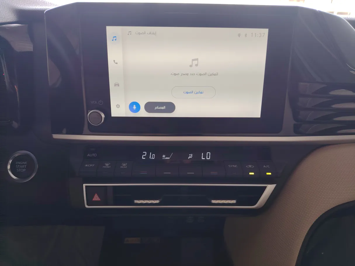Car image 22