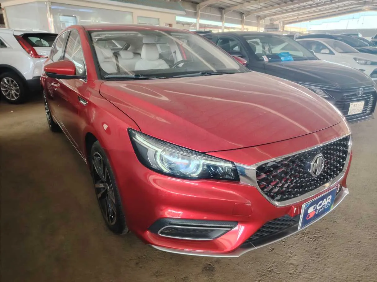 Car image 3