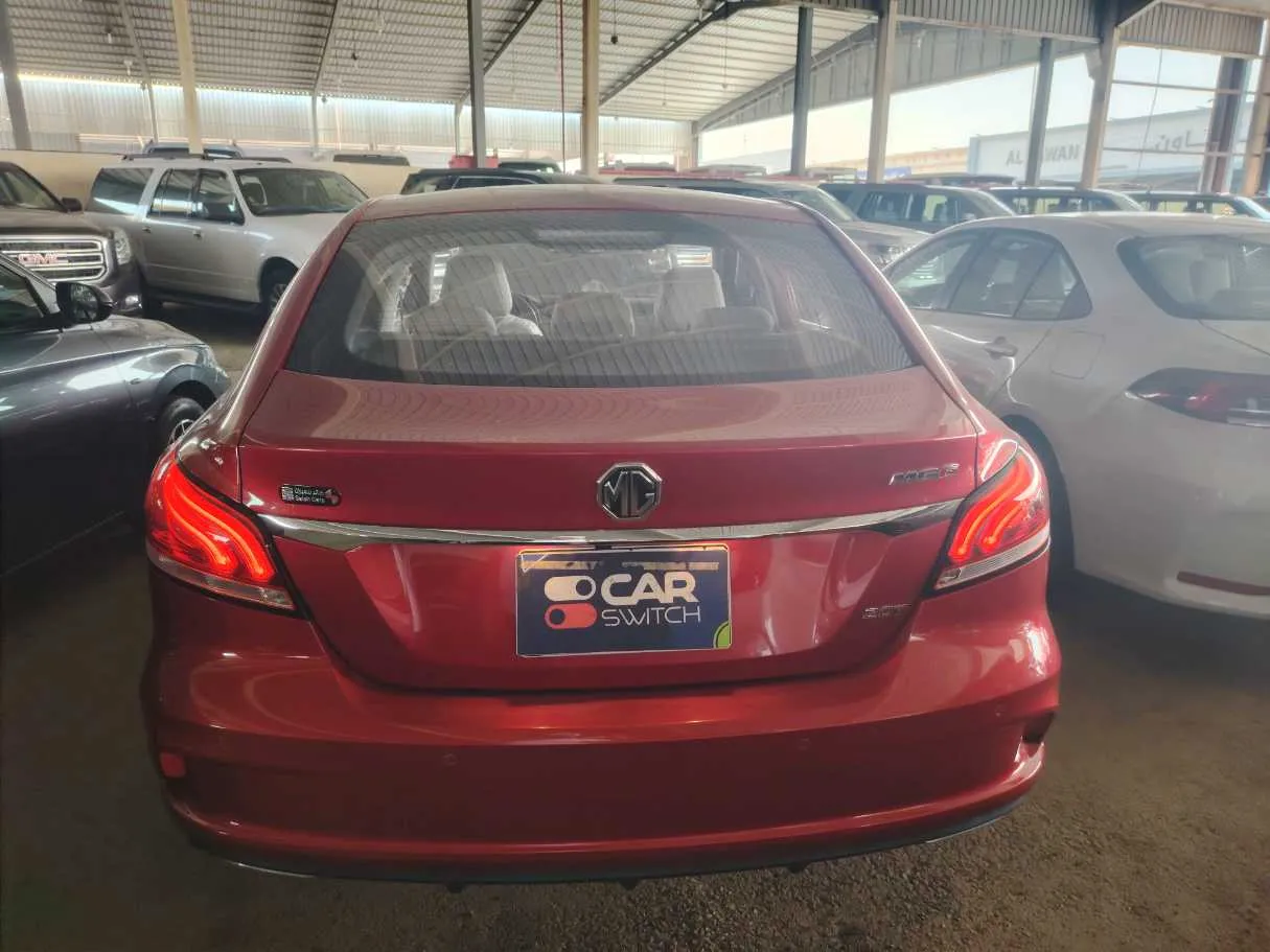 Car image 6