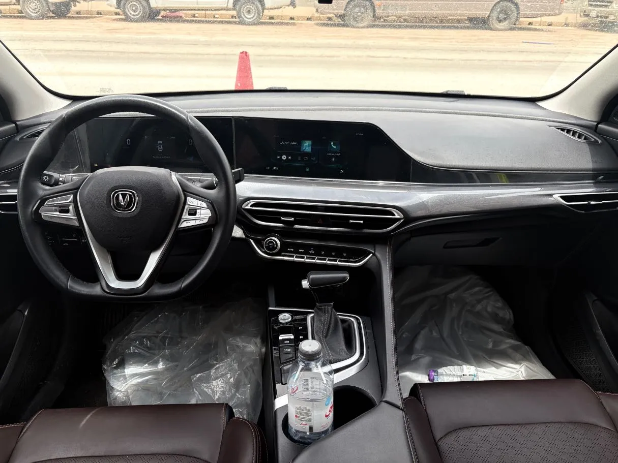 Car image 20