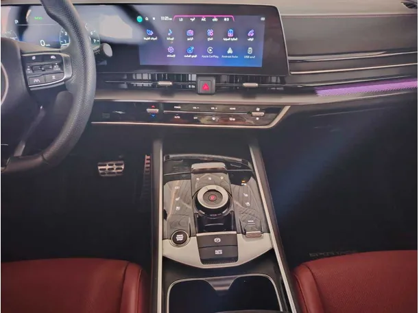 Car image 23