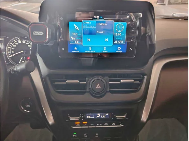 Car image 21