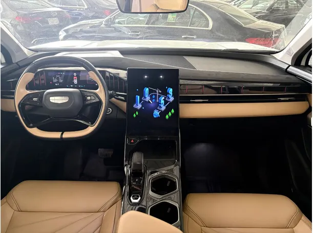 Car image 20