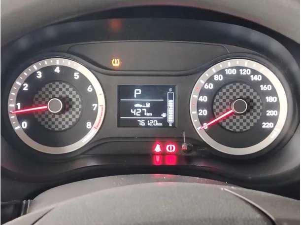 Car image 23