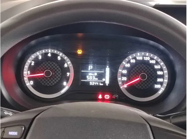 Car image 24