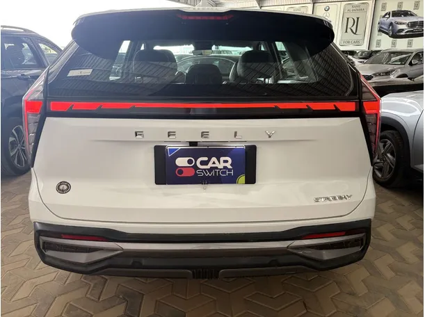 Car image 5