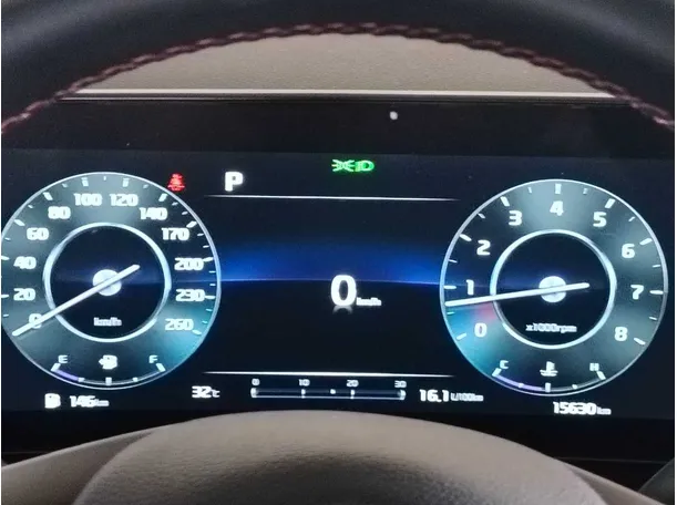 Car image 30