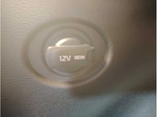 Car image 33