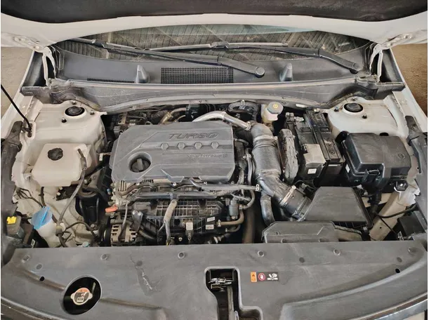 Car image 38