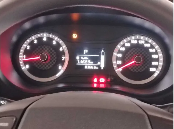 Car image 24